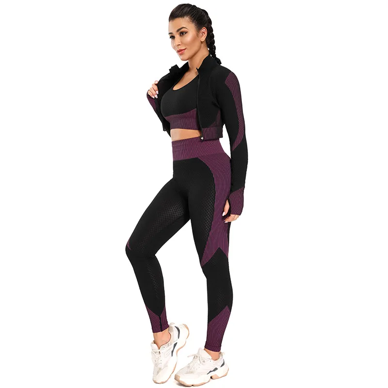 

Fitness suit Suit for yoga fitness Women's clothing Suit for fitness Women's tracksuit The three suits