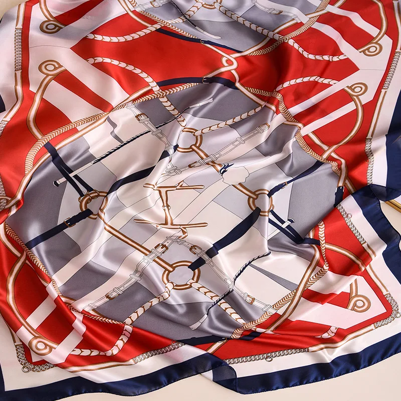 

Luxury brand winter Beach towel lady fashion chain Color matching Scarf popular Sunscreen silk Scarves new seaside summer Shawls