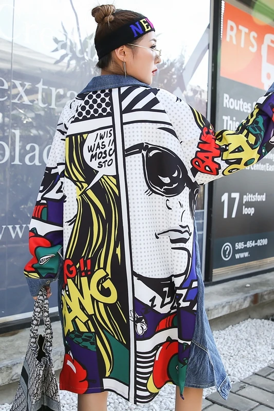 

European station Thailand popular logo graffiti Mosaic long sleeve denim jacket in the long loose hip personality windbreaker