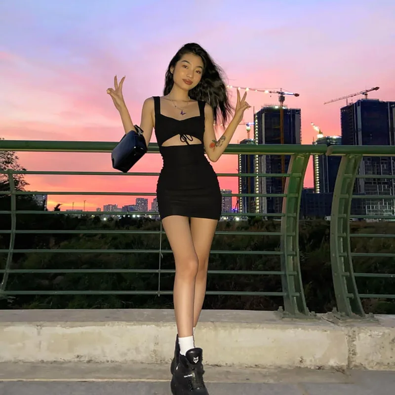 

2021 Summer Women Spaghetti Strap Mini Dress Hollow Out Sleeveless Slim Dresses Lady Casual Dress Mujer