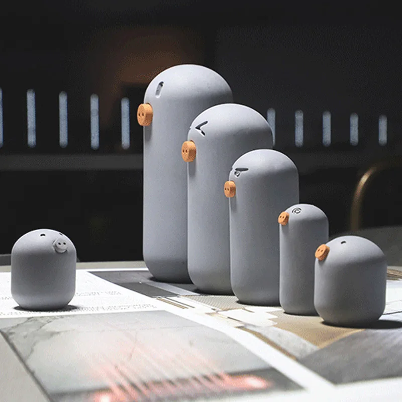 

Handmade Concrete Molds Cute Pig Shaped Silicone Cement Moulds Desk Craft Decorative Tools