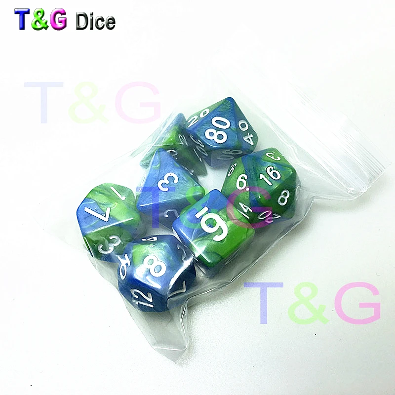Забавные 2 цвета зеленый микс синий мульти сторонний кубики 7 кости набор для D &amp
