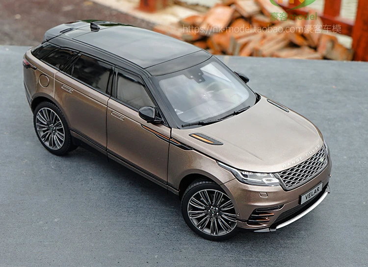Изысканная модель из сплава велара с ЖК-дисплеем 1:18, модель внедорожника с высокой имитацией, Высококачественная коллекция и подарки
