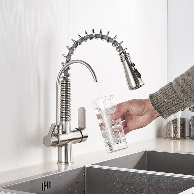 Кухонный смеситель с вытяжной насадкой из АБС пластика одной ручкой для горячей