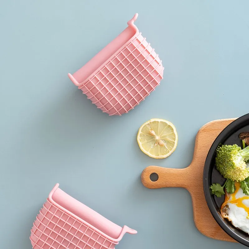 

1Pc Kitchen Barbecue Silicone Heat Resistant Gloves Clips Insulation Non Stick Anti-slip Pot Bowel Holder Clip Baking Oven Mitts