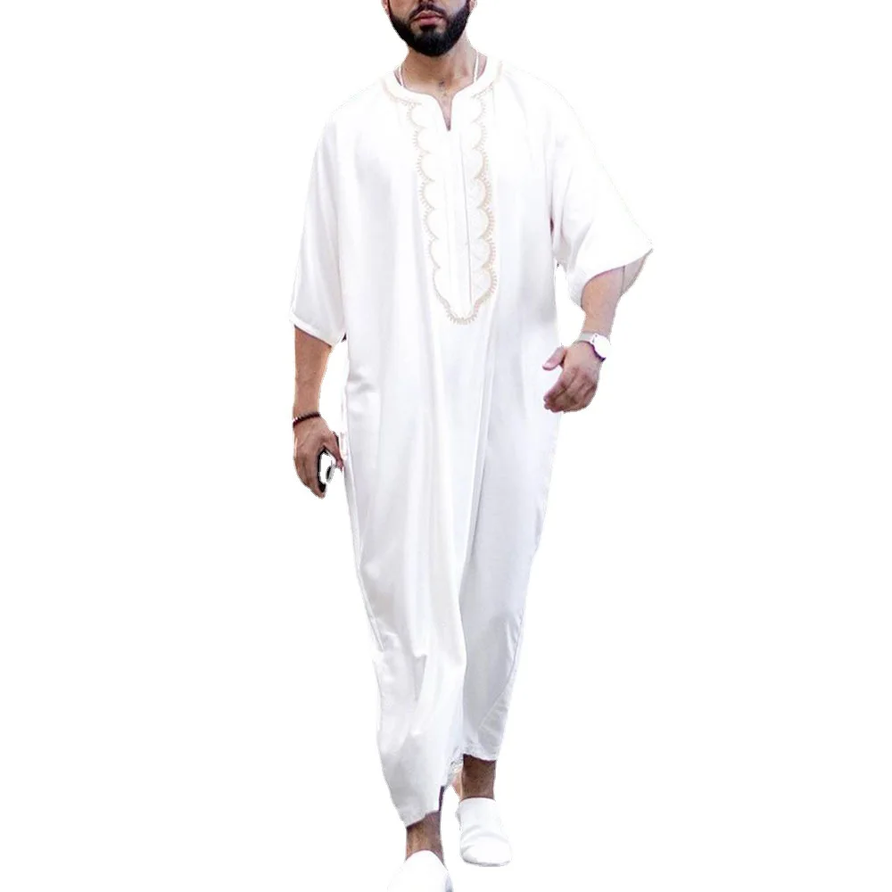 Muslim Men's Clothing Kaftan Robe Long Sleeve Elegant Fashion Embroidery Pattern Pure Color Islamic Clothing JL007