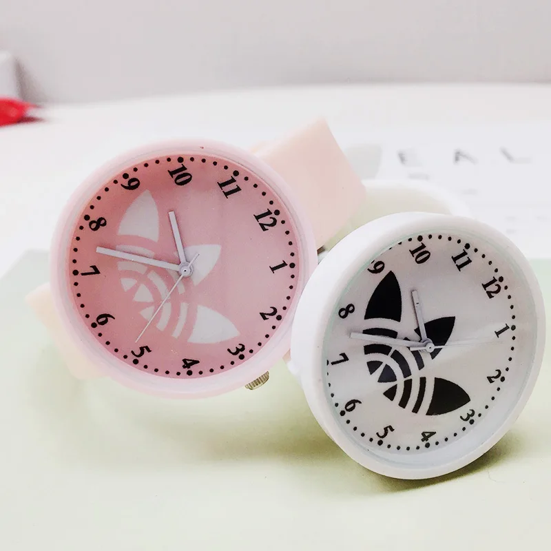 Модные простые детские часы спортивные фирменные Силиконовые кварцевые