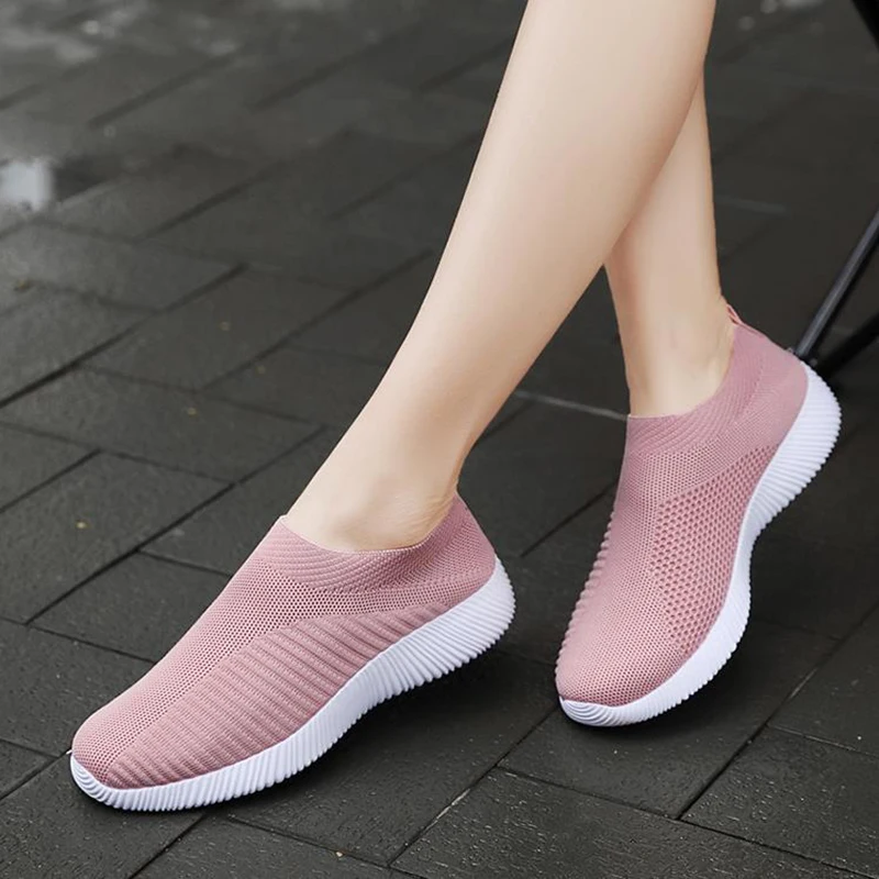 New high quality wholesale moms shoes  flying socks womens shoes  cross border leisure soled sports shoes elderly shoes 13