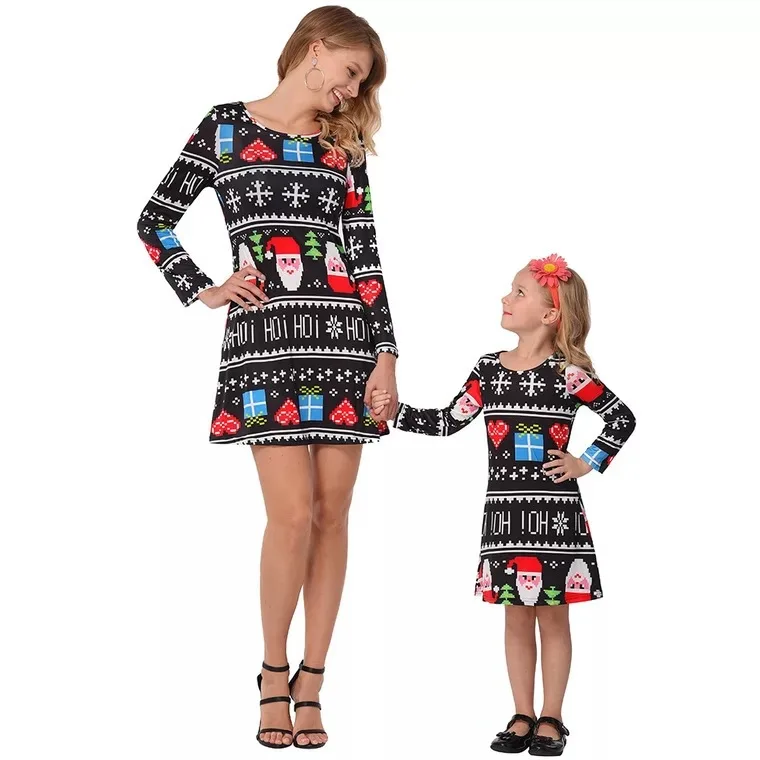 

Рождественская семейная одежда, платье средней длины с принтом Санта Клауса, платье для мамы и дочки, платье с длинным рукавом для мамы и доч...