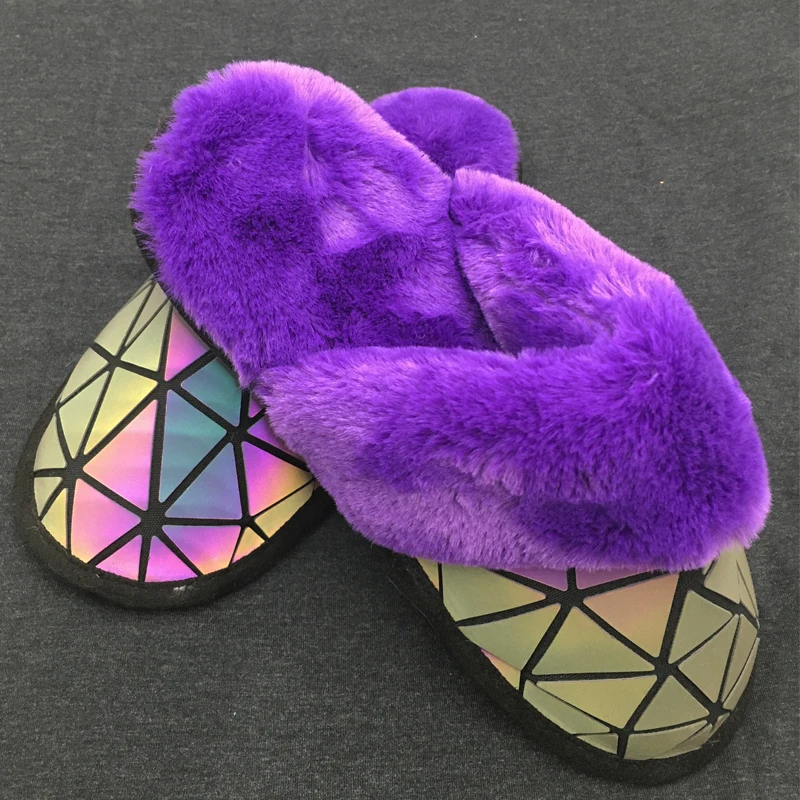 

Geometric Fashion Woman House Slipper Luminous Holographic Bedroom Short Plush Winter Lovers Christmas Shoes