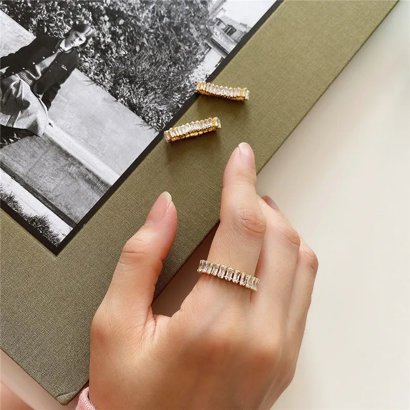 

RUIYI Real 925 Sterling Silver European Women Lighting Zircon Niche Rings Female Luxury Gear Wheel Diamond Fine 18K Gold Rings