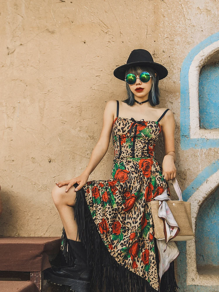 

Spring Summer 2021 Original Design New Arrivals Women Top Short Vintage Printed Camisole