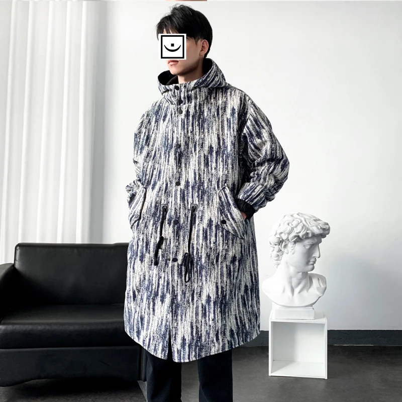 

men high quality trench coat casual Embroidery pattern jackets Long coat Streetwear Vintage Loose Windbreaker Jacket Overcoat