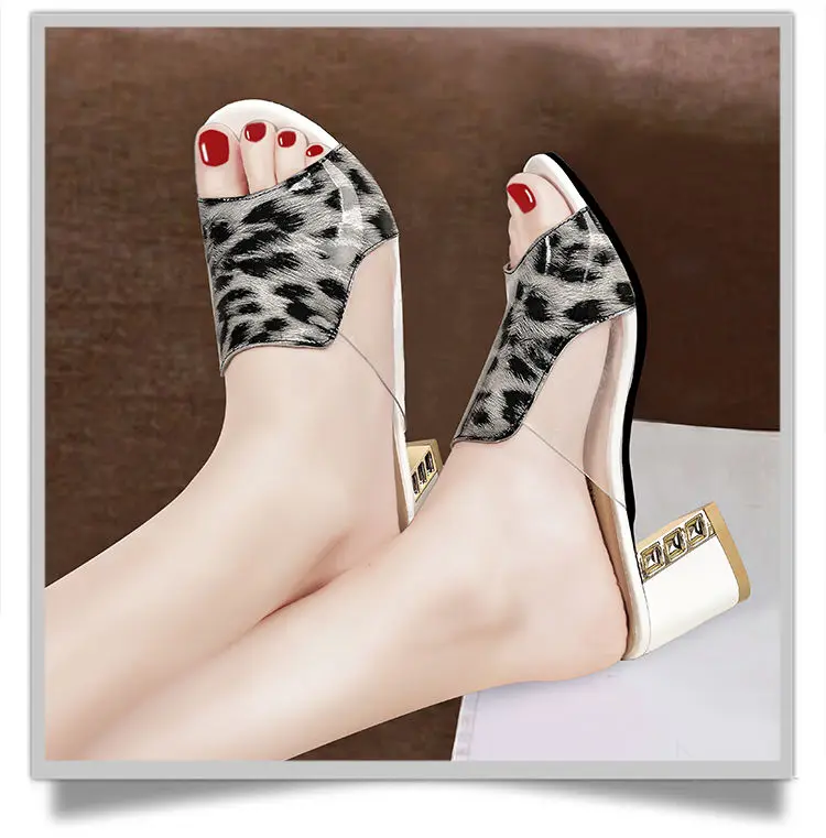 

New Slippers Women Peep Toe High Heels Summer Shoes Wear Square Heel Women Shoes Fashion Slippers Ladies Shoes Thick Heel Women