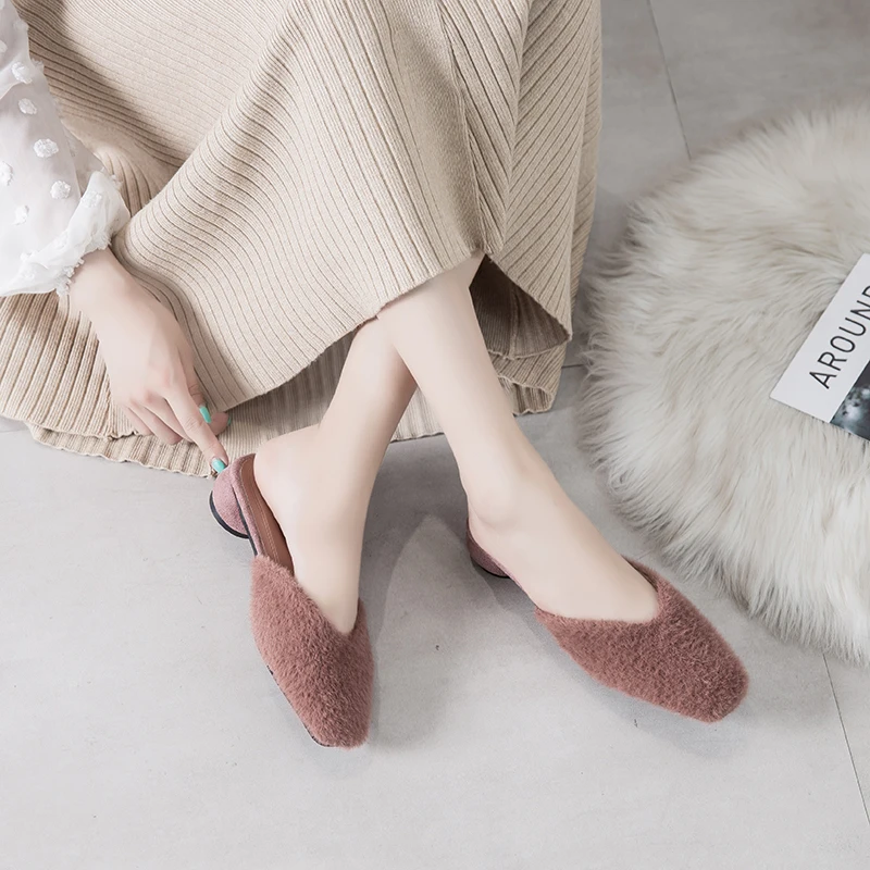 

2020 New Women Shoes Woman Fur Slippers Mules Slides Cover Pointed Toe Square Mid Heels Sexy Ladies Shoes Female Slippers Slides