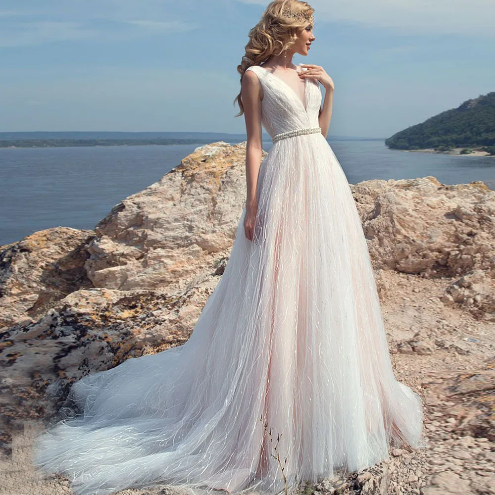 

Classic Elegant Bridal Gowns for Beach with V-Neck A-Line Sleeveless Tulle Court Train Wedding Dresses Coverd Button Custom Made