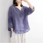 Женская летняя хлопковая блузка с V-образным вырезом и вышивкой