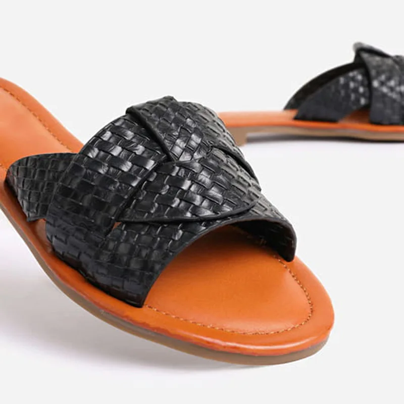 

Summer Fashion Sandals Shoes Women Braided Design Charm Blue Black Sandals Slipper Outdoor Open Toes Beach Shoes Female Slippers