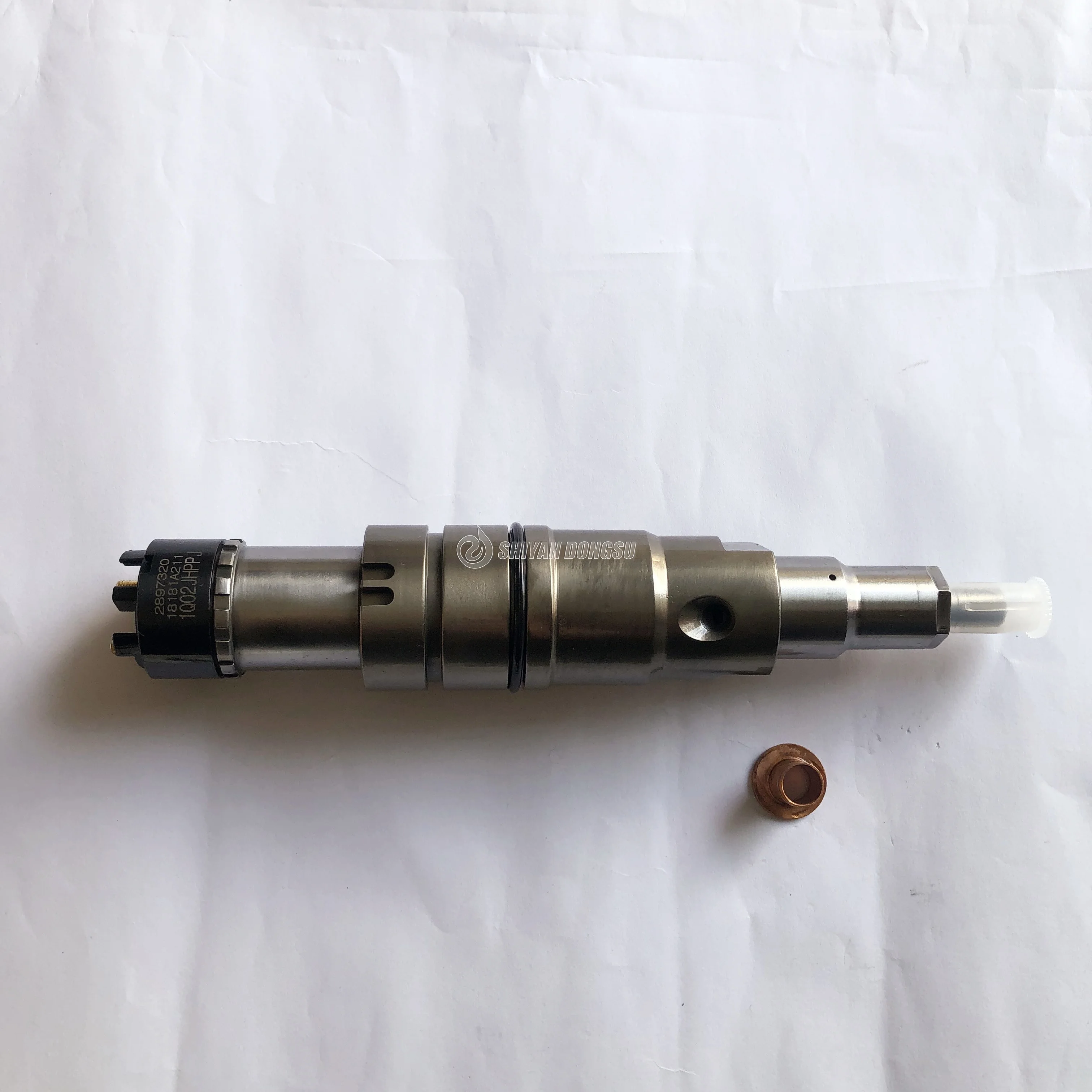 

High Quality ISX CRI D10 Engine Diesel Truck fuel injector 4384363 2897320