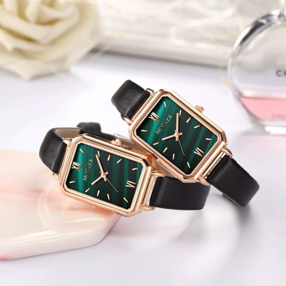 Women's Watch Fashion Retro Temperament Square Student Watch Simple Casual Strap Roman Emerald Malachite Green Small Green Watch