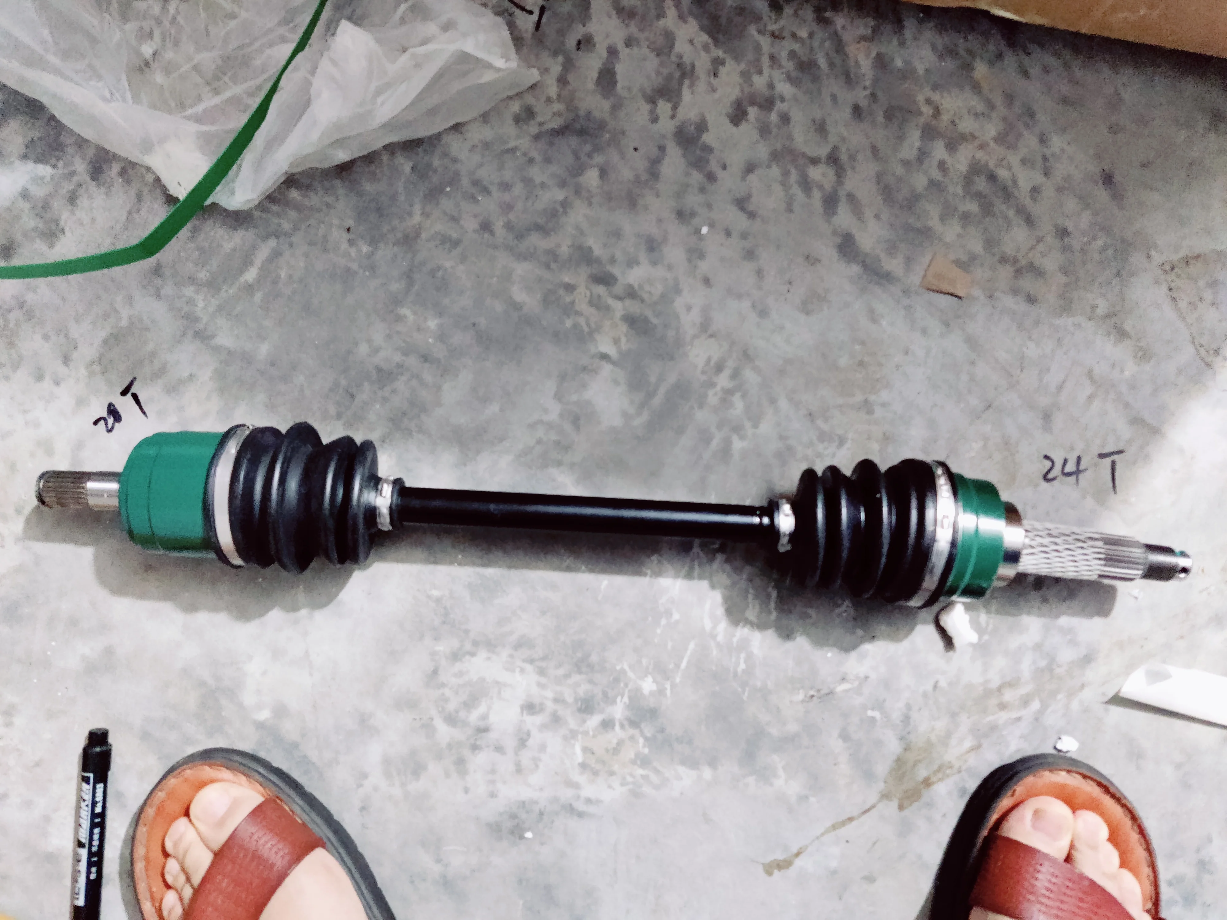 front right drive shaft fit for LH400CUV FRONT/Linhai Bighorn Side-by-side UTV 400IRS (bighorn 28)20/24 TEETH 60-61CM LENGTH |