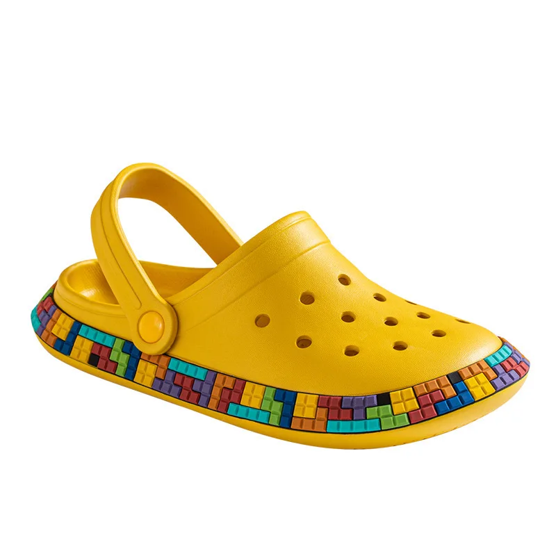 

2021 New Children's EVA Sandals and Slippers Boys and Girls Thick-soled Outer Wear Soft-soled Soft Fashion Kids Hole Shoes KF40