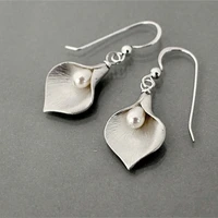 2022cute women earrings jeweler gothic accessories korean fashion luxury flower pearl petal earrings engagemen pendientes mujer
