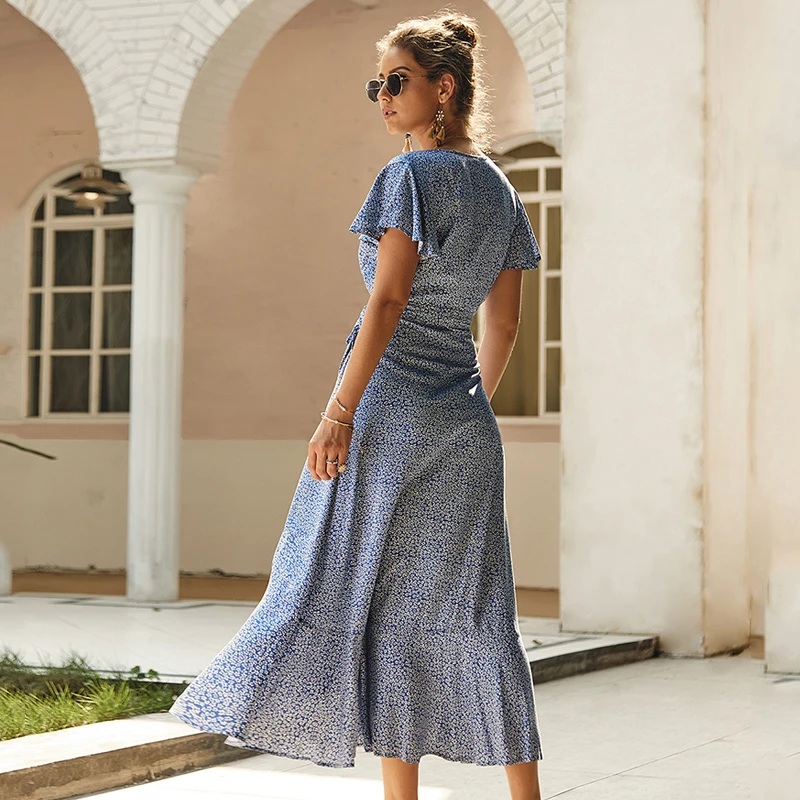 Женское платье с рукавом-бабочкой асимметричное пляжное в горошек V-образным