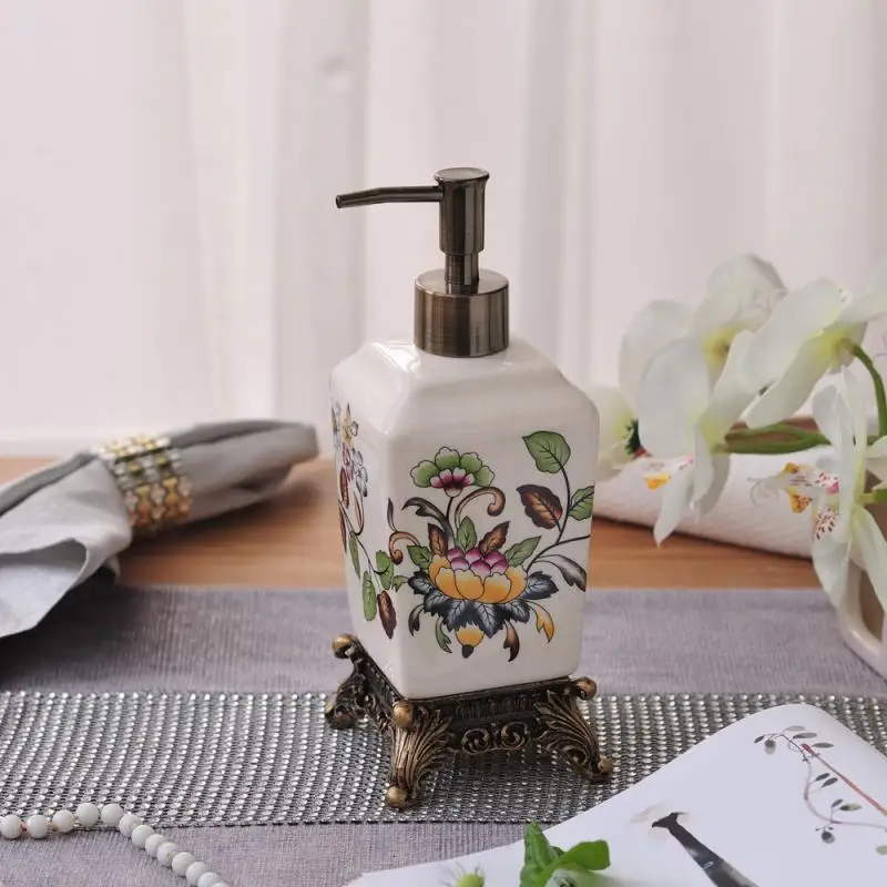 

Creative Pattern Ceramic Press Bottles Hotel Decoration Household Crafts Ornaments Hand Sanitizer Disinfectant Press Bottles