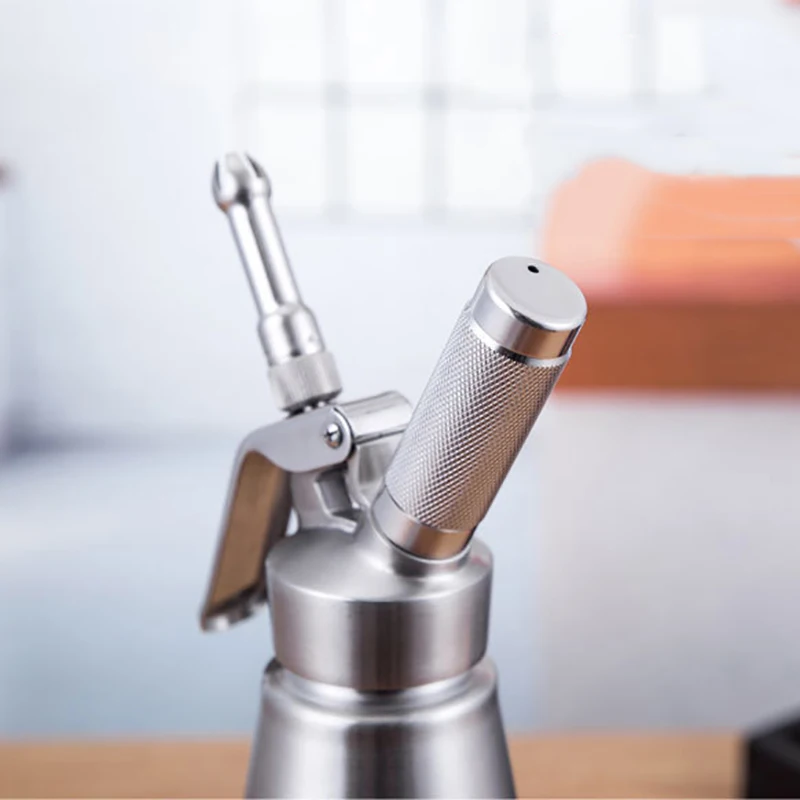 

Stainless Steel Whipped Cream Dispenser Bundle with Three Nozzles Kitchen Cream Dispenser Dessert Tools