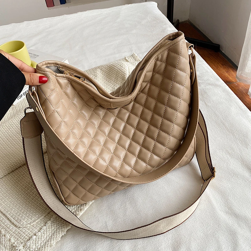 

Luxury Designer Shoulder Bag for Women Diamond Lattice Crossbody Bags Girls Large-capacity Handbag Fashion Travel Tote Bag Sac