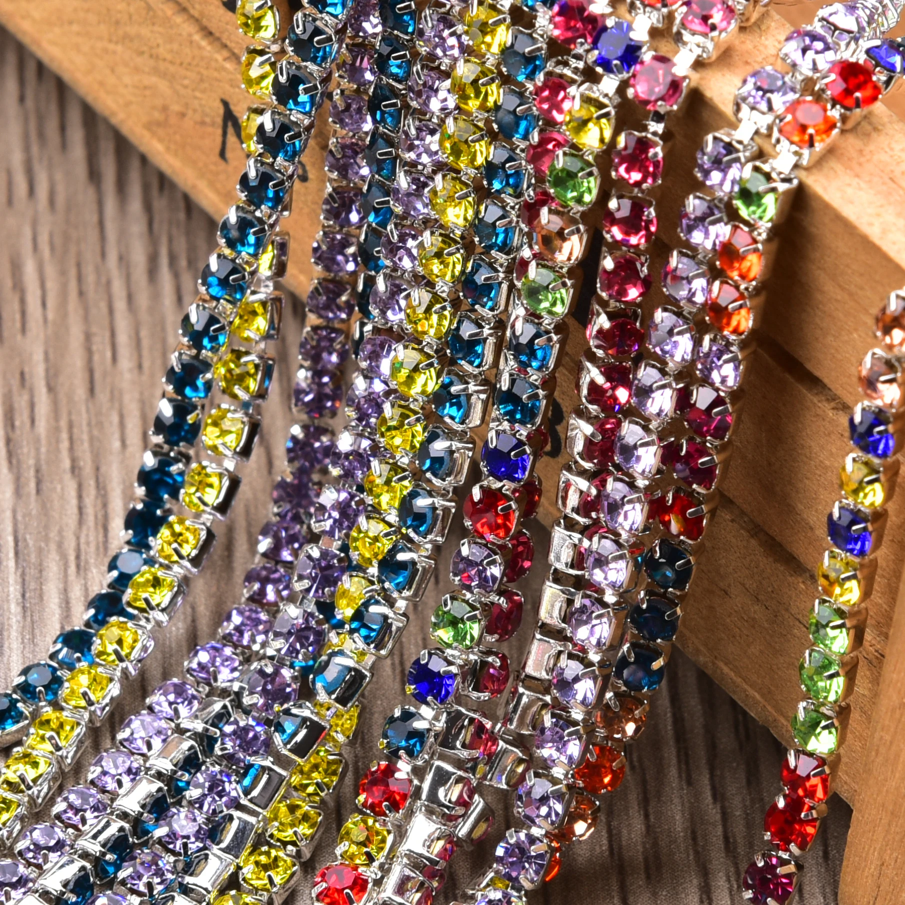 Стразы с гальваническим покрытием плотная цветная Бриллиантовая отделка