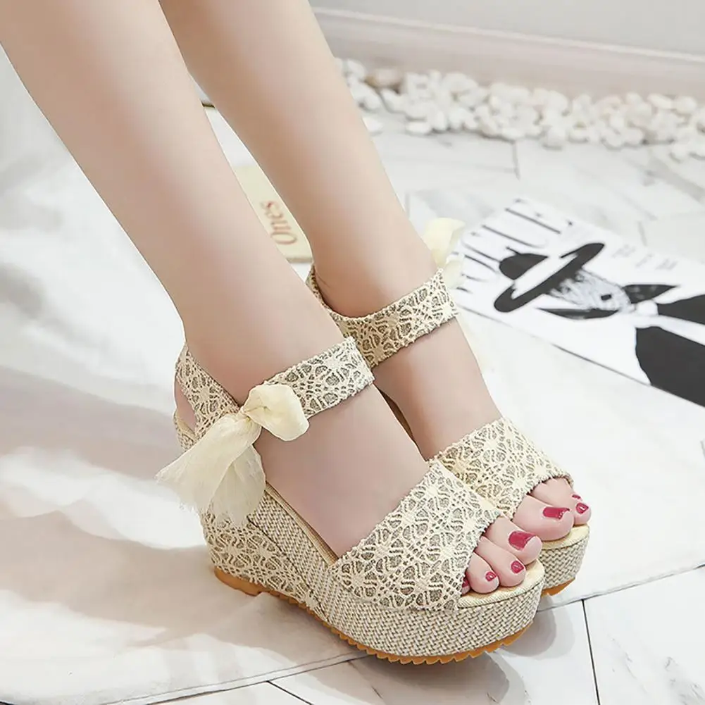 

1 Pair Wedge Lace Women Sandals Flower Decor Faux Leather Fish Mouth Lacing Casual Sandals Footwear