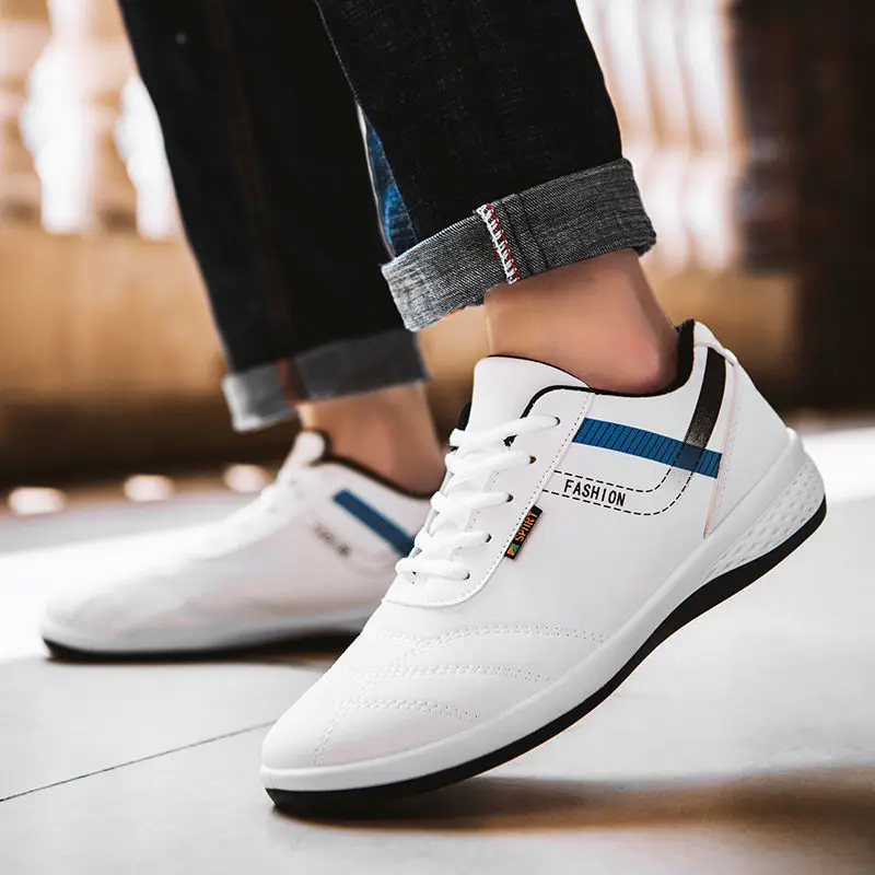 

Кроссовки мужские на платформе, дышащие, Повседневная прогулочная спортивная обувь для бега, уличные дорожные кеды, Вулканизированная подо...