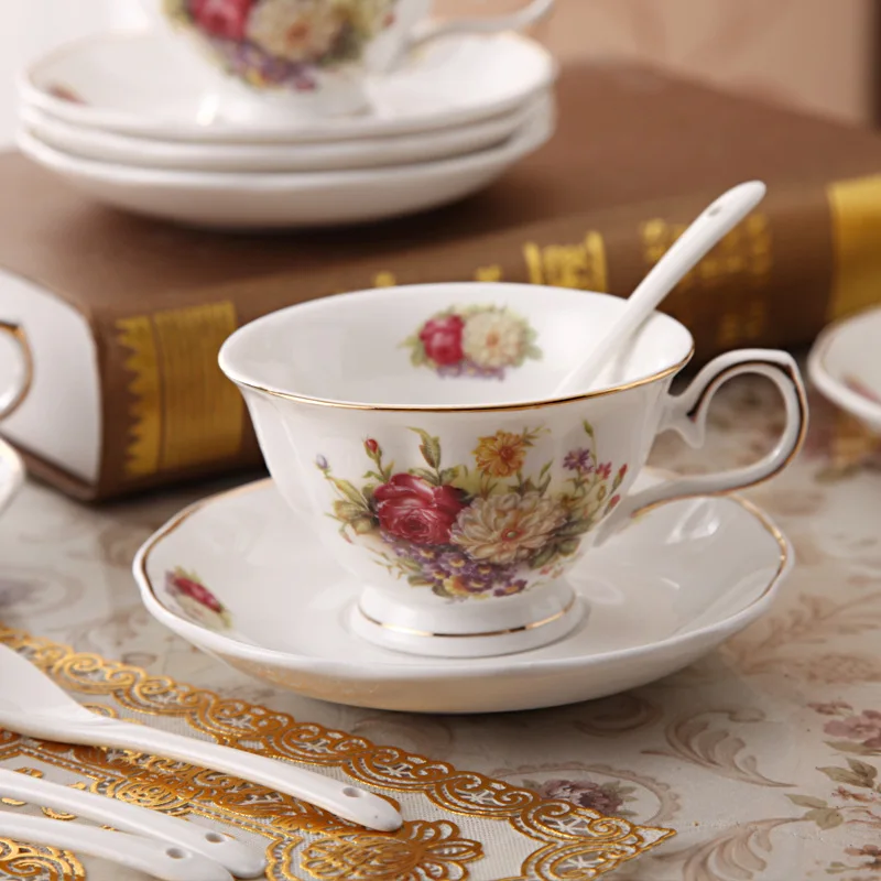 

Northern European Style Royal First-class Ceramic Porcelain Coffee Cup Set Tea Cup Milk Cup With Saucer and Spoon Flower Pattern