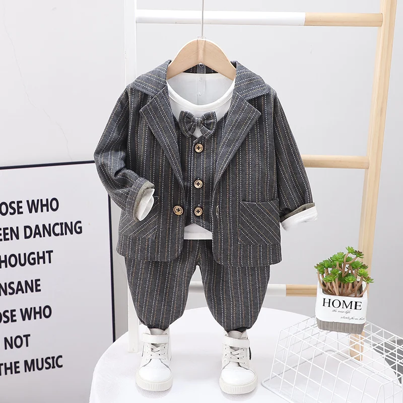 Комплект одежды для мальчиков весна-осень 2021 новый красивый костюм джентльмена в
