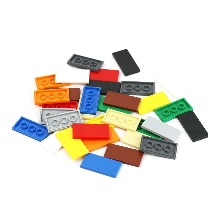 

50 pieces Enlighten Building Blocks DIY Castle Parts Flat Tile 2x4 Plastic Build Toys For Children Compatible with 87097