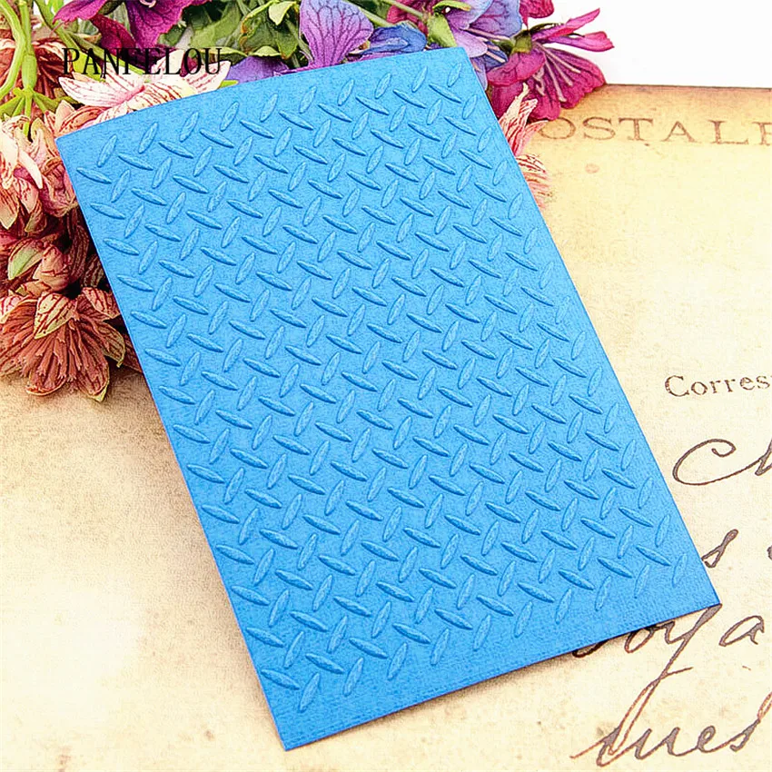 

PANFELOU 10.5x14.8 Grass grid Embossing folders Plastic For Scrapbooking DIY Template Fondant Cake Photo Album Card Making