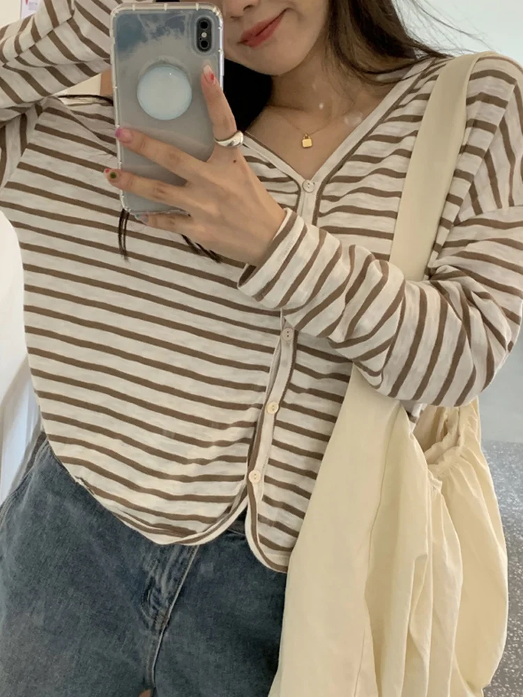 Солнцезащитная рубашка маленький кардиган полосатый свитер с V-образным вырезом