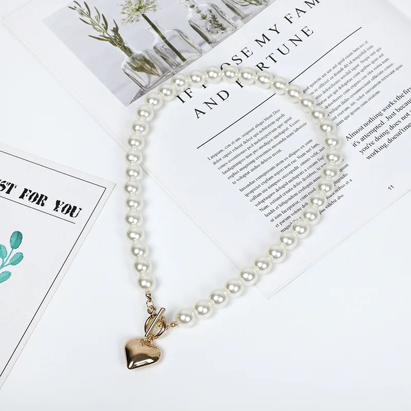 

Ant Angel 2021 Pearl Necklace Heart-shaped Simple Hand-woven Female Short Temperament Ins Love Pendant Clavicle Chain