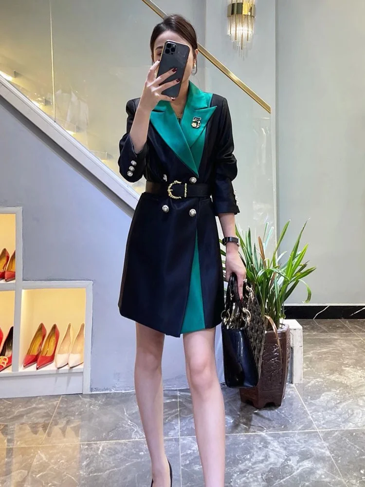 

European goods autumn 2021 new fashion Lapel waist closing suit skirt women's foreign style contrast color small windbreaker