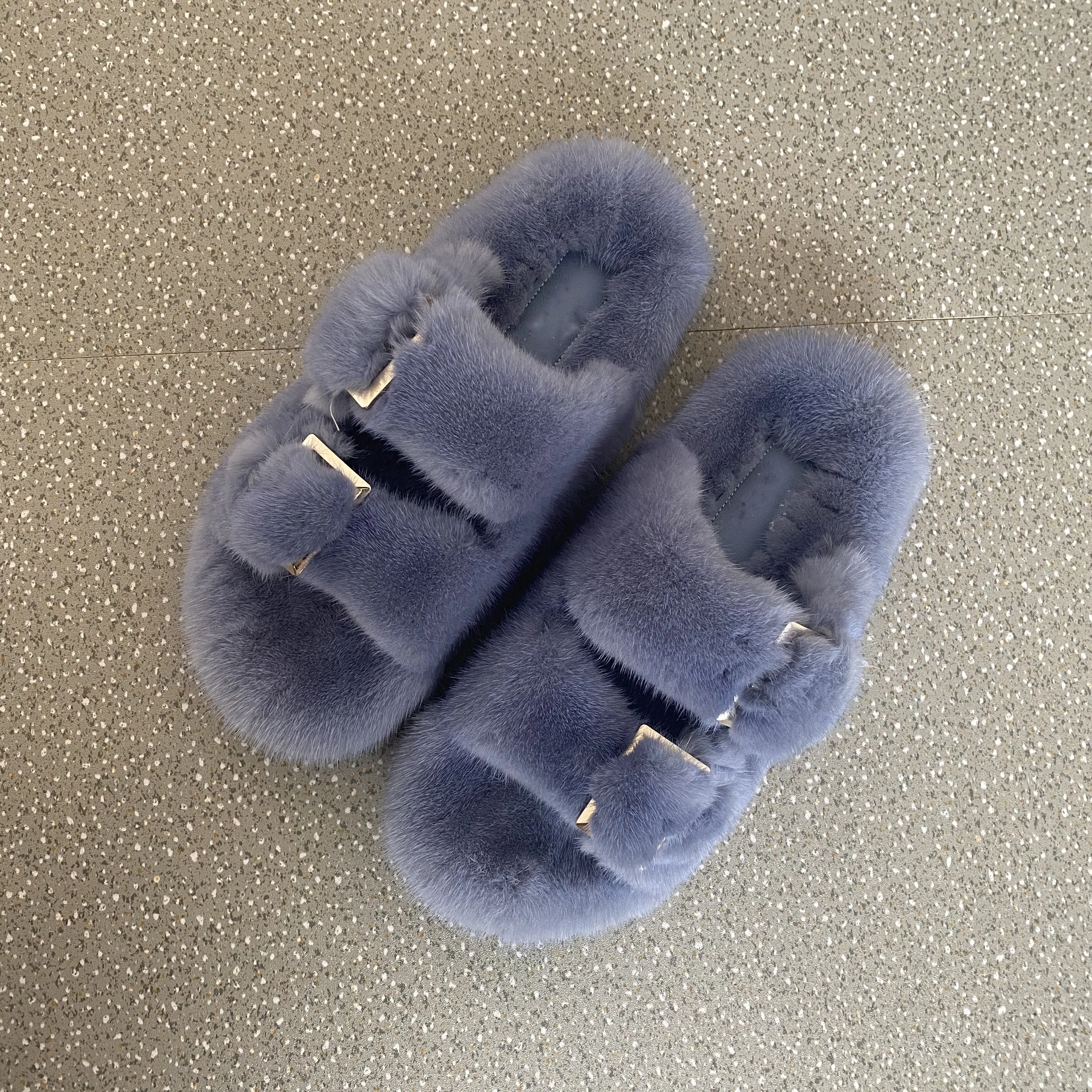 

MinK Slippers A New Soft Summer Slipper Adjustable Loop Buckle PVC Antiskid Sole Leisre Household Shoes