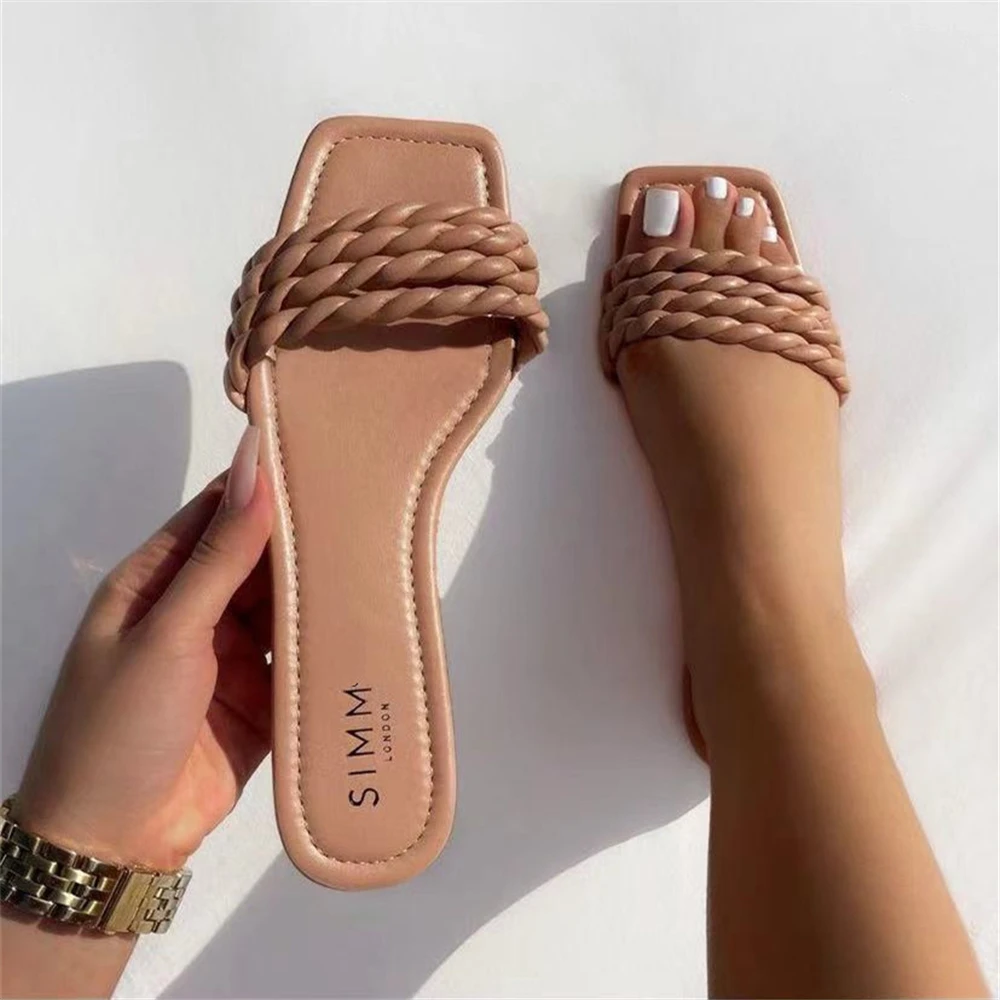 

2021 Summer Womens Slippers Sandals New Popular Flat flip flop Women Shoes Personalized Weave Square Head Ladies Slipper