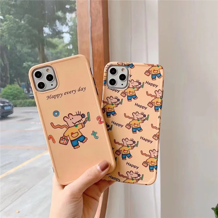 Милый новогодний чехол для телефона с изображением мультяшной мыши и граффити