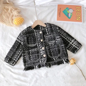 Весенне-осеннее пальто для девочек, детская верхняя одежда, детская брендовая одежда, модная тканая куртка с перламутровыми карманами и бахромой, от 2 до 7 лет