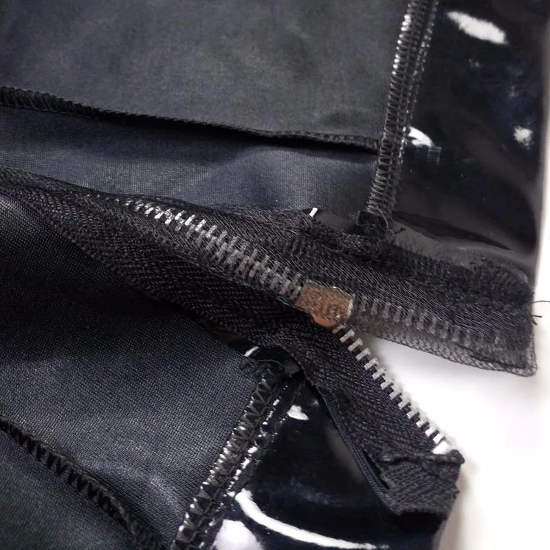 Сексуальные латексные штаны для геев с эффектом влажного вида вырезами из