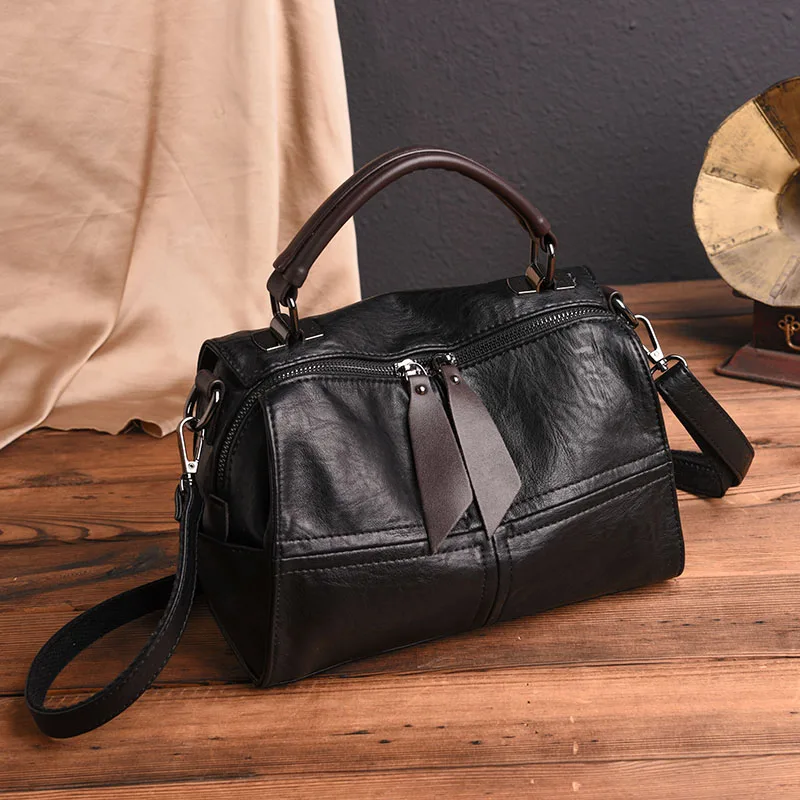 

Stylish women single-shoulder cross-body new high-volume soft leather pillow bag
