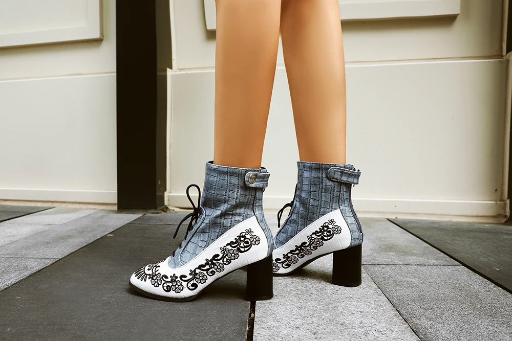 Retro Printed Booties Leather Women Ankle Boots Embroidery High Heels Casual Woman Shoe Zipper Vintage Female Footwear Boot 37