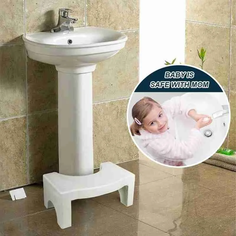 

Diapering & Toilet Training