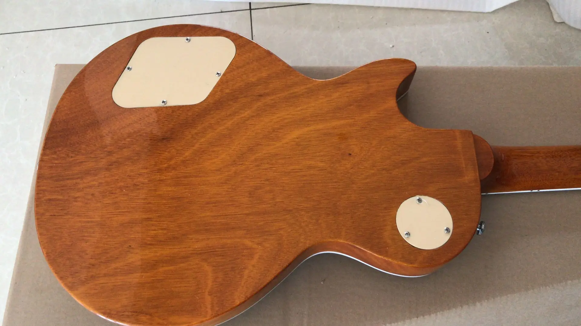 Оптовая продажа гитары новая модель электрической Lpstandard высшего качества в Blue